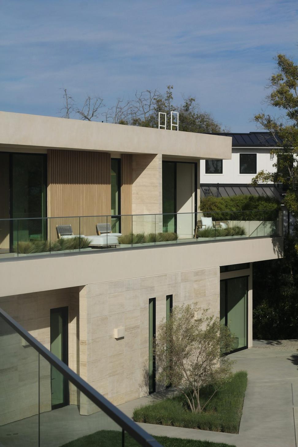 Eco-Harmony Residence