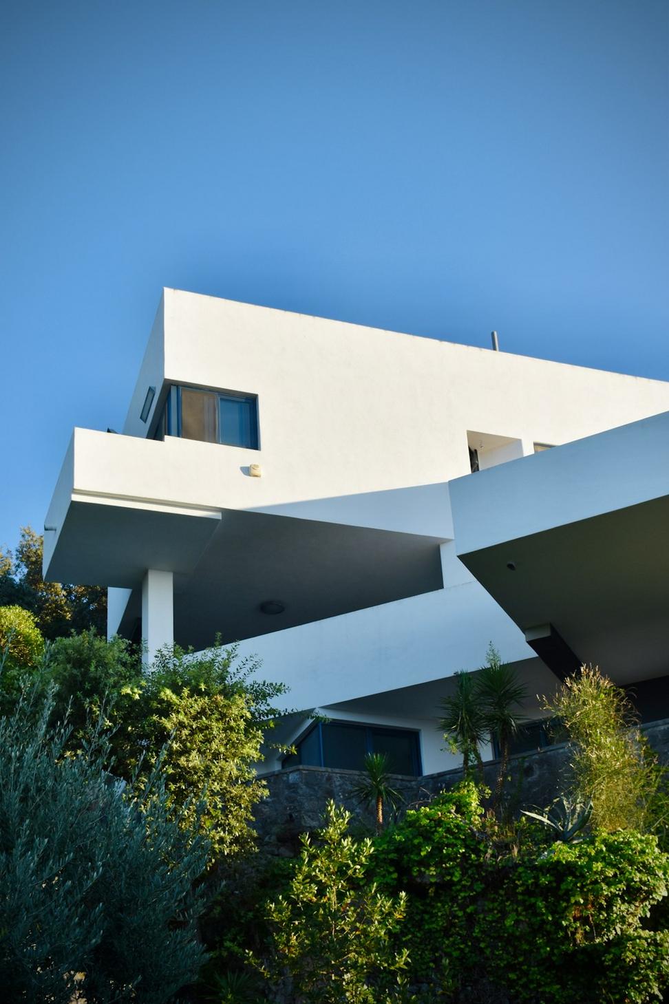 Zero-Energy Villa